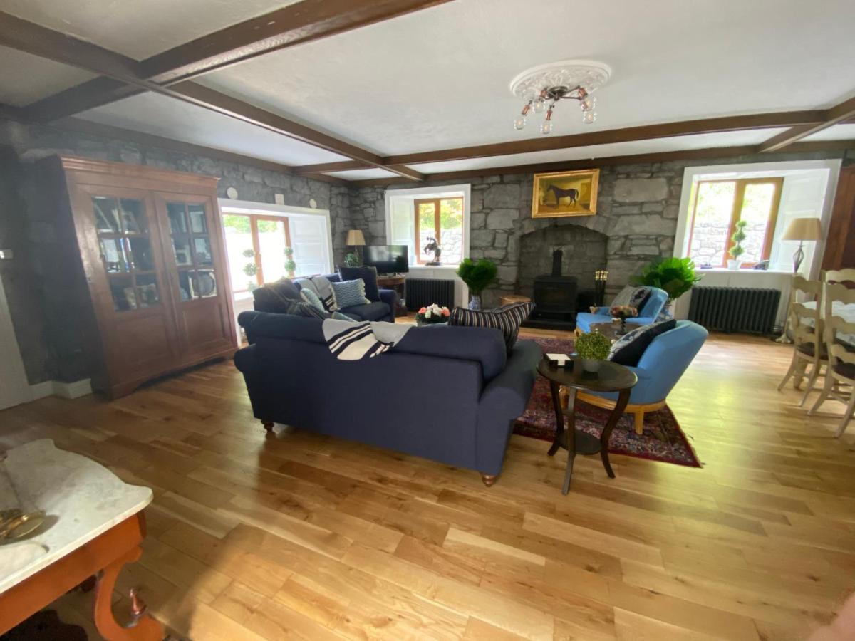 Salmon Weir Lodge Cong Dış mekan fotoğraf