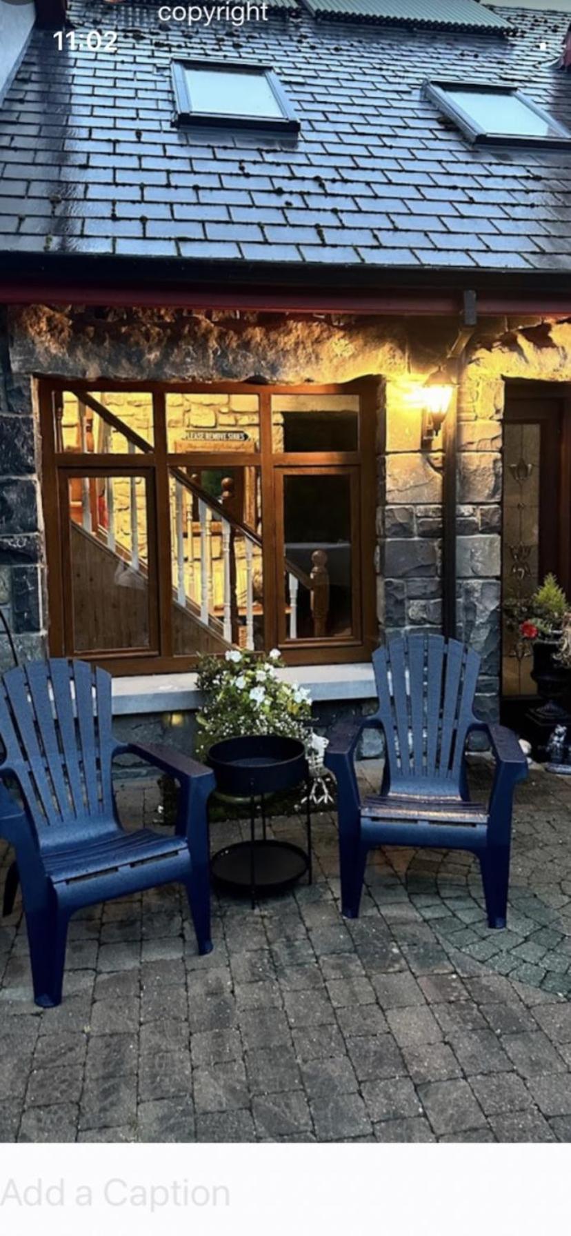 Salmon Weir Lodge Cong Dış mekan fotoğraf